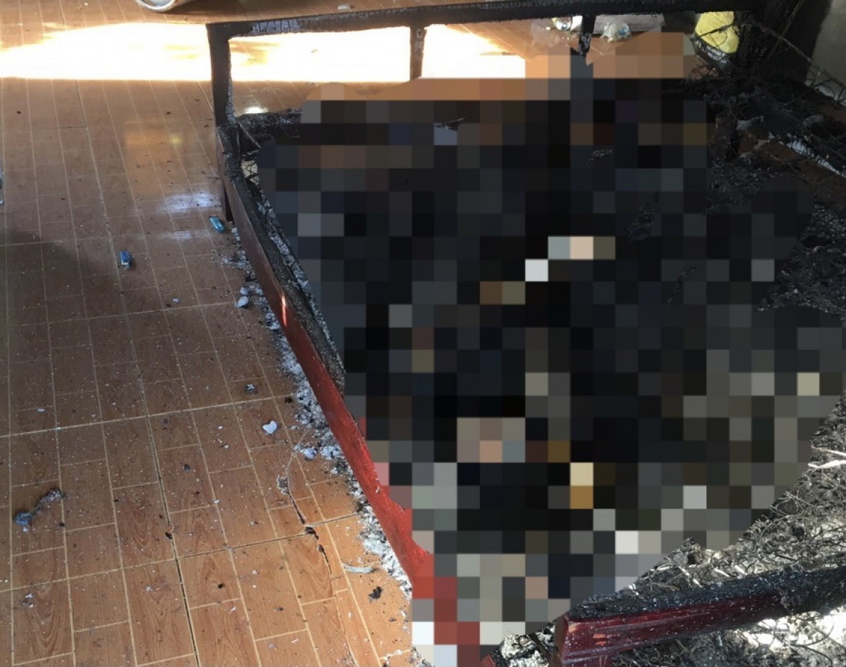  Thi thể người đàn ông chết cháy bất thường: Khoảng 7h sáng 11/7, người dân phát hiện một thi thể người đàn ông chết cháy trong căn nhà tạm vườn cây ăn trái của ông Đinh Quang Trình, 54 tuổi, Bình Giã huyện Châu Đức, tỉnh Bà Rịa – Vũng Tàu. Ngay khi nhận được tin báo, Công an huyện Châu Đức, tỉnh Bà Rịa – Vũng Tàu lập tức đến hiện trường khám nghiệm, điều tra vụ việc. Nạn nhân được xác định là ông Nguyễn Xuân B. (54 tuổi, trú tại ấp Vĩnh Bình, xã Bình Giã), là người ở nhờ tại căn nhà tạm trên của ông Trình.