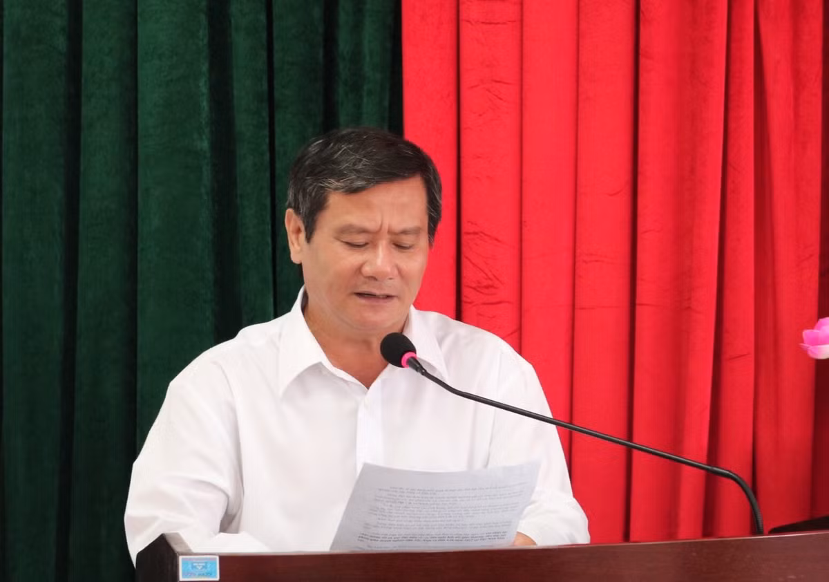 Pho Giam doc So Cong thuongTay Ninh bi ky luat canh cao