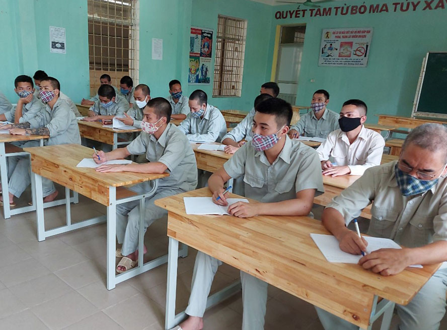 Cơ sở cai nghiện, cơ sở bảo trợ xã hội.