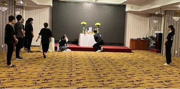 Nu sinh Hai Duong khong the ve chiu tang bo vi dang chong dich tai TP HCM-Hinh-2