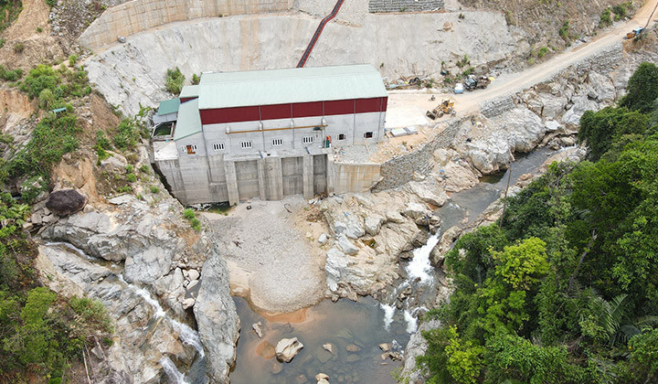 Tại buổi kiểm tra công tác tìm kiếm tại hiện trường vào ngày 6/7, ông Nguyễn Văn Phương, Chủ tịch UBND tỉnh Thừa Thiên Huế đã yêu cầu lãnh đạo Nhà máy thủy điện Rào Trăng cần triển khai ngay phương án xả nước tại Hồ thủy điện Rào Trăng 4 để trường hợp nếu kết thúc tại bãi bồi số 3 mà vẫn không tìm thấy thi thể các nạn nhân sẽ tiến hành tìm kiếm tại khu vực lòng hồ.