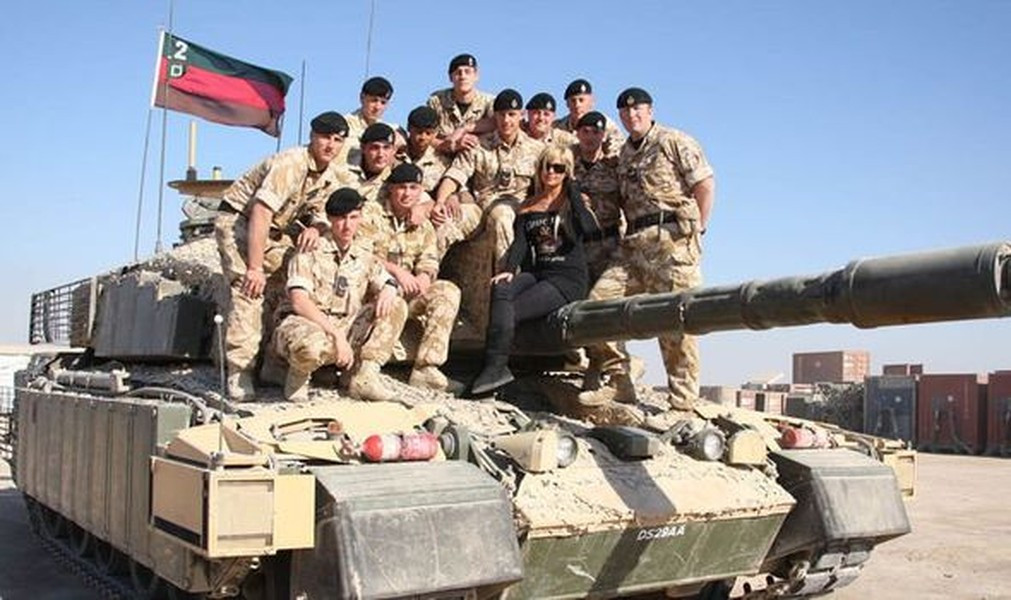 Con số này thậm chí còn cao hơn hiệu suất của Challenger 2, khi chiến xa thế hệ sau chỉ đạt 18,7 hp/t. Để so sánh, chỉ số tương tự của xe tăng T-64BV ở mức 16,4 hp/t.