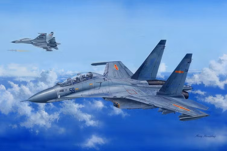 Su-30MKK được đánh giá là máy bay chiến đấu có khả năng nhất trên thế giới vào thời điểm đó. Trung Quốc lúc này đang vận hành hàng chục máy bay chiến đấu Su-27 và bắt đầu sản xuất theo giấy phép trong nước, nhưng khoảng cách hiệu suất giữa Su-27SK và Su-30MKK, đặc biệt là về cảm biến và điện tử hàng không là rất đáng kể.