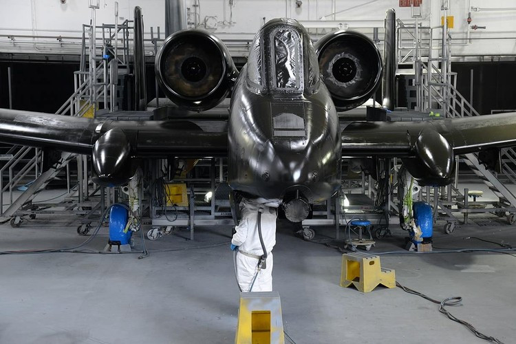 Được thiết kế để trở thành cường kích hỗ trợ mặt đất theo triết lý của những năm 60 ở thế kỷ trước, cường kích A-10 được đánh giá là loại máy bay hỗ trợ mặt đất đúng nghĩa nhất của thế kỷ 20.