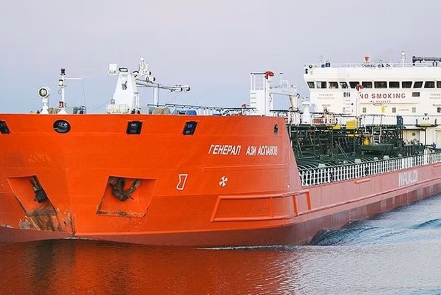 Các nhà phân tích cho biết một điều kỳ lạ đã xảy ra, đó là số liên lạc của Gatik được lưu trữ trong cơ sở dữ liệu của Equasis không hoạt động, và một tin nhắn gửi đến địa chỉ email mà công ty đăng ký đã được trả lại ngay lập tức.