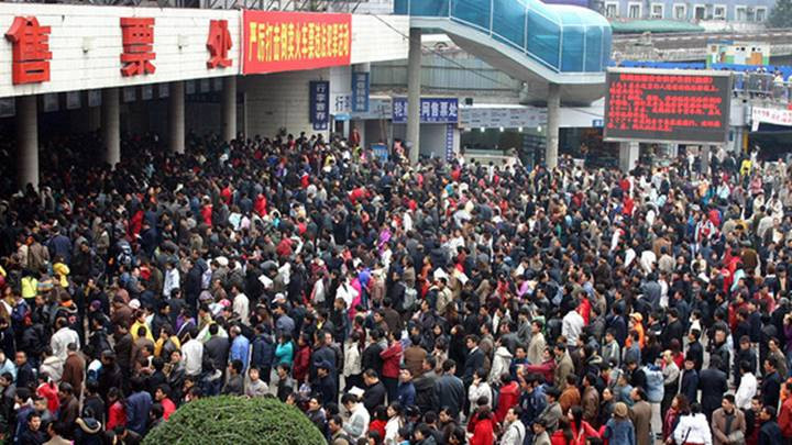 Nhung con so khung khiep moi mua Xuan van tai Trung Quoc