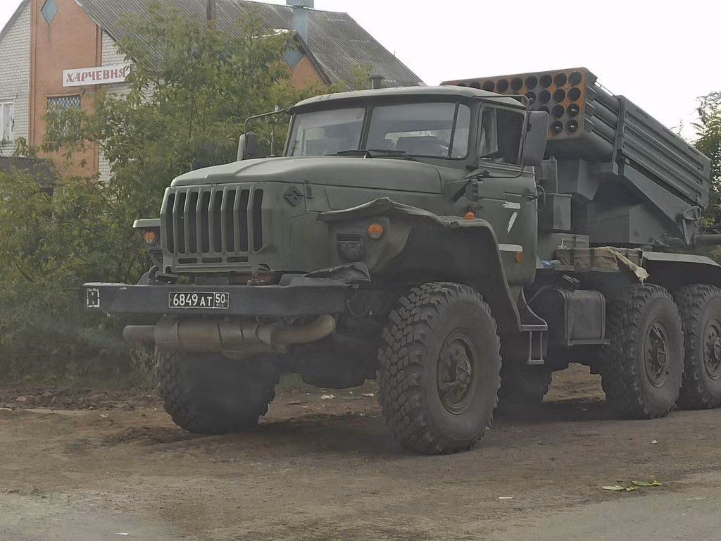 Điều này giúp các tổ hợp HIMARS của Ukraine có thể tác chiến độc lập, không cần phóng quá nhiều tên lửa để có thể đánh trúng một mục tiêu.