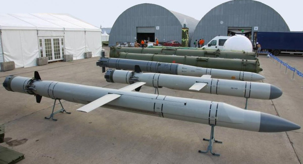 Đây được coi là loại tên lửa hành trình hiện đại và mạnh nhất thế giới hiện nay. Trong cuộc thử nghiệm gần nhất diễn ra trên biển Nhật Bản, tên lửa Kalibr của Nga đã tiêu diệt thành công mục tiêu giả định ở khoảng cách lên tới 1000 km.