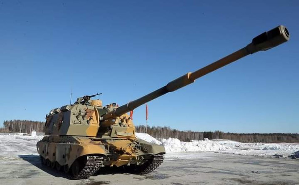 2S19M1 Msta-S là pháo tự hành bánh xích 152,4 mm có khả năng bắn 6 - 8 phát mỗi phút. Một số nguồn tin cho rằng phiên bản sản xuất hàng loạt sẽ nâng nhịp tác xạ lên 10 phát mỗi phút.