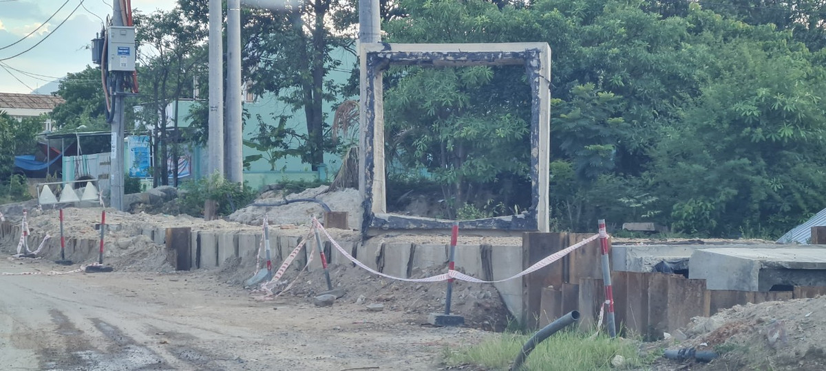 Đà Nẵng: Dự án giao thông trọng điểm liên tục trễ hẹn, ai chịu trách nhiệm? - Hình 4 Da Nang: Du an giao thong trong diem lien tuc tre hen, ai chiu trach nhiem?-Hinh-4