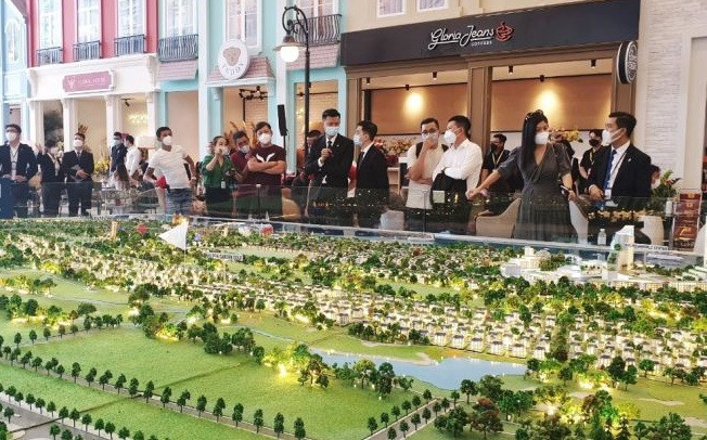 Báo cáo Thủ tướng Chính phủ về thành lập các sàn giao dịch việc làm, BĐS trước 8/9 Bao cao Thu tuong Chinh phu ve thanh lap cac san giao dich viec lam, BDS truoc 8/9