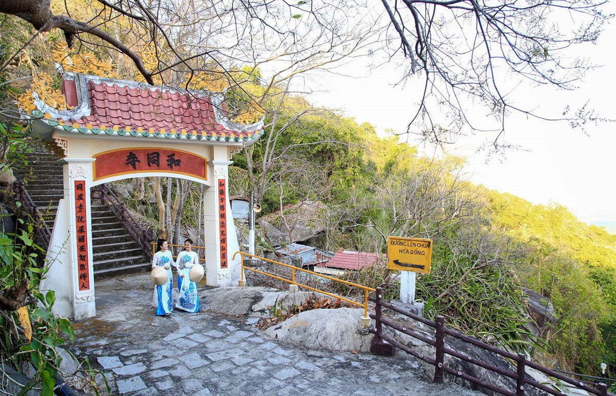 Kham pha nui Ba Den linh thieng- noc nha Nam Bo-Hinh-2