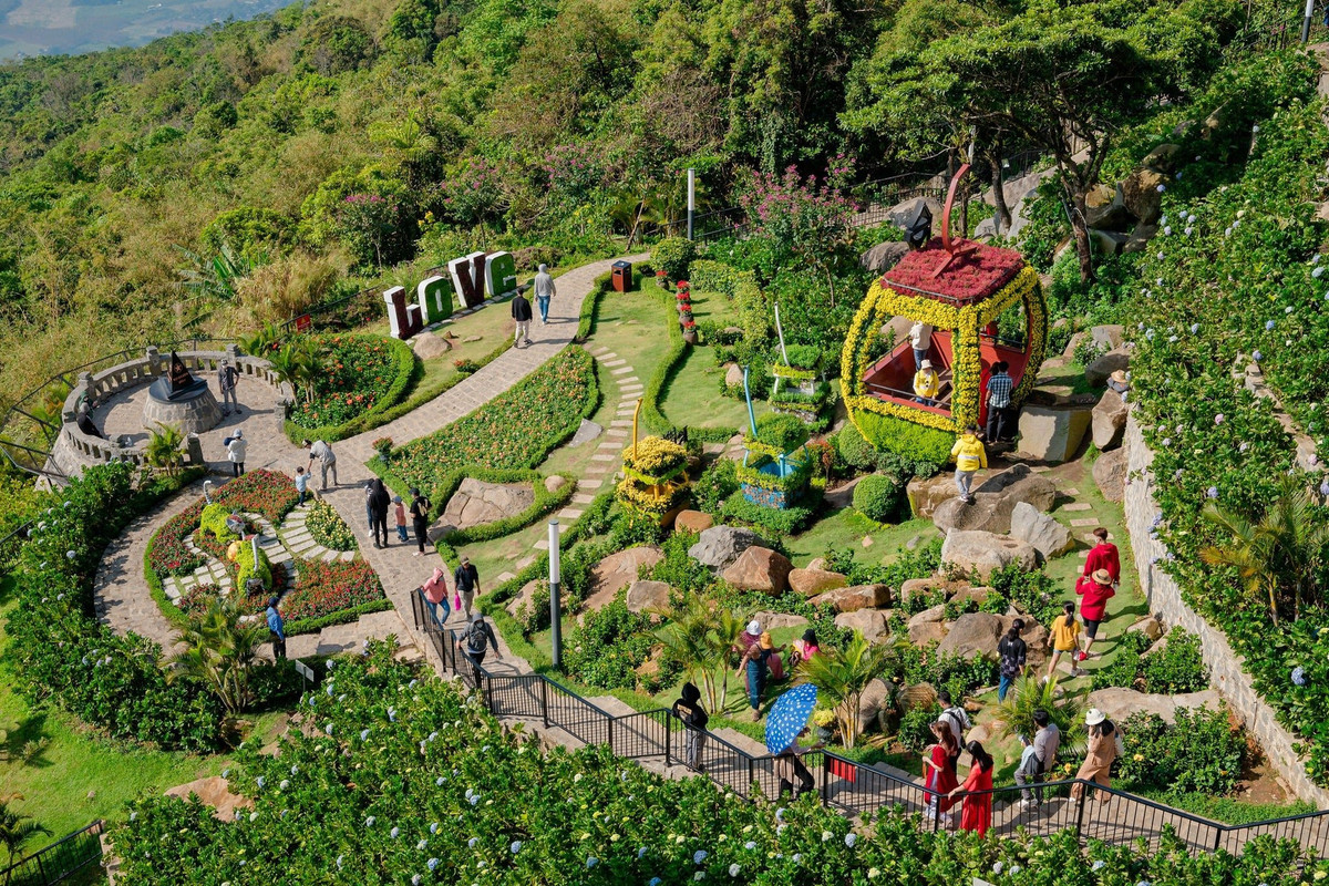 Kham pha nui Ba Den linh thieng- noc nha Nam Bo-Hinh-3