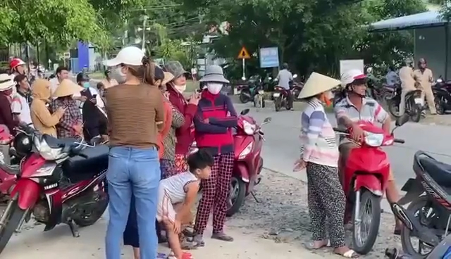 Cơ quan điều tra phát hiện một ngày trước khi xảy ra án mạng, ông Hải đã mua bình khí CO đưa về cất giấu tại một căn nhà hoang ở gần nhà.