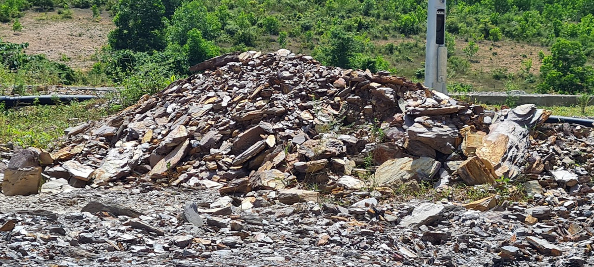 Dự án giao thông trọng điểm của thành phố Đà Nẵng liên tục chậm tiến độ đã ảnh hưởng nghiêm trọng đến đời sống, sinh kế của nhiều người dân các xã Hòa Khương, Hòa Phong, Hòa Phú, Hòa Liên, Hòa Ninh (huyện Hòa Vang), ảnh hưởng đến quá trình phát triển kinh tế - xã hội của địa phương nói riêng và toàn thành phố nói chung.