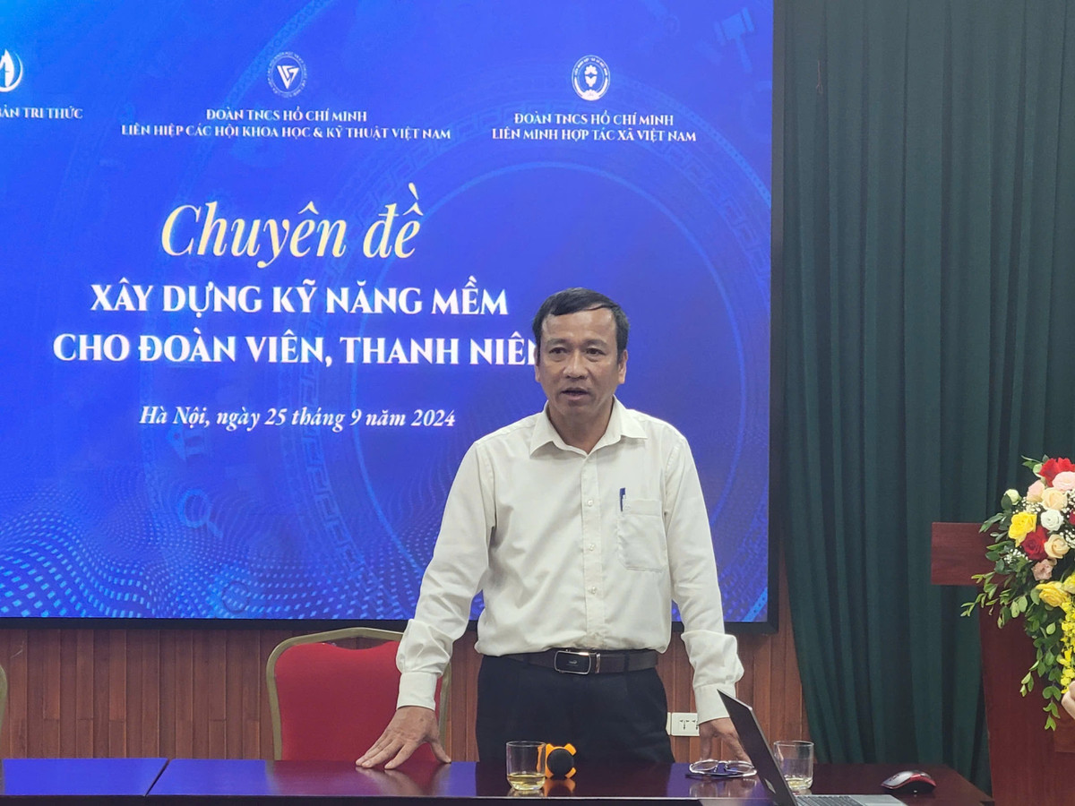 Thanh nien VUSTA xay dung van hoa doc trong thoi dai cong nghe so-Hinh-7