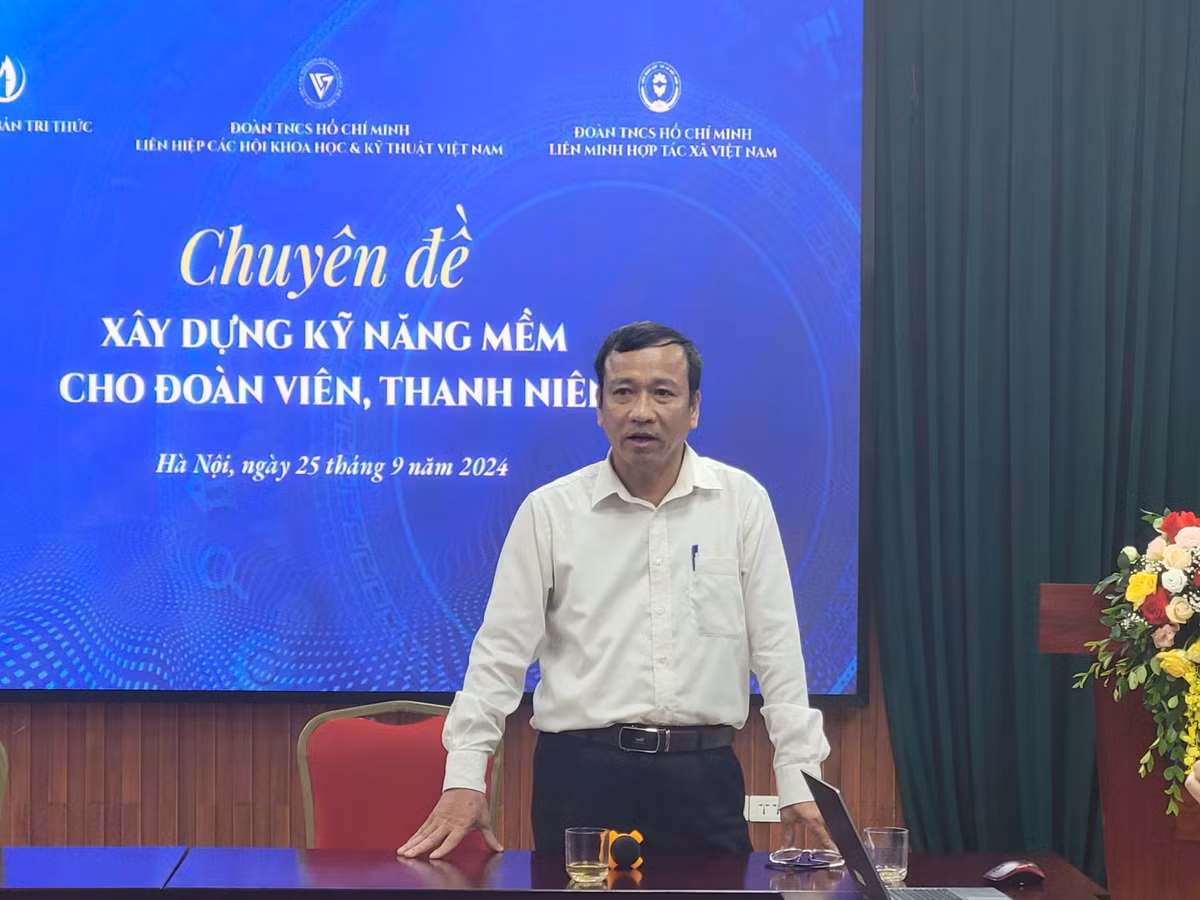 Thanh nien VUSTA xay dung van hoa doc trong thoi dai cong nghe so-Hinh-7