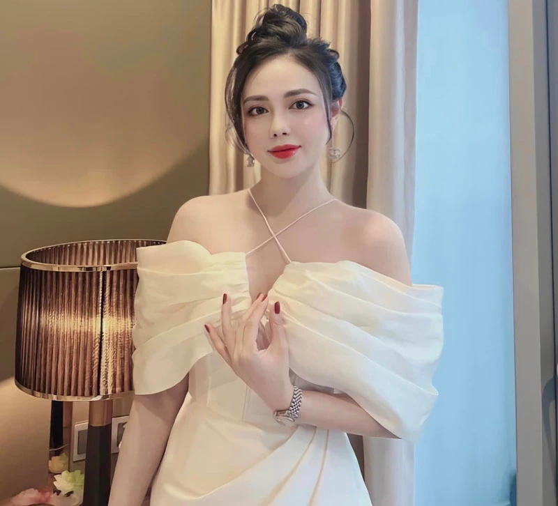 Cô được vinh danh Miss có làn da đẹp trong sự kiện nhan sắc dành riêng cho giới doanh nhân Việt 2018.