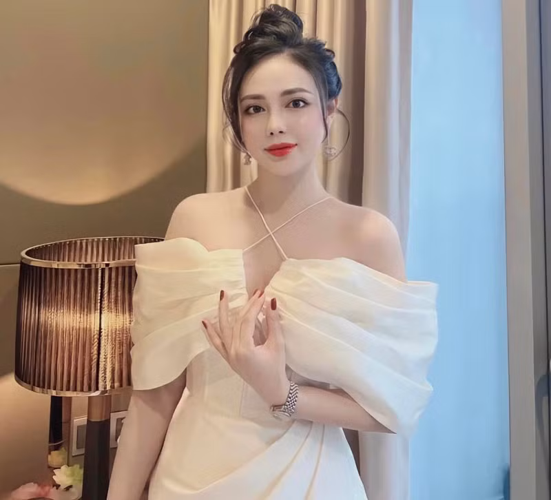 Cô được vinh danh Miss có làn da đẹp trong sự kiện nhan sắc dành riêng cho giới doanh nhân Việt 2018.