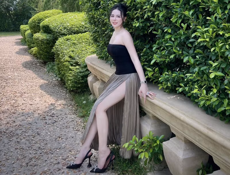 Trần Châu Yến Vy (sinh năm 1993 tại Đà Lạt) là cái tên không xa lạ trong ngành làm đẹp tại Việt Nam.