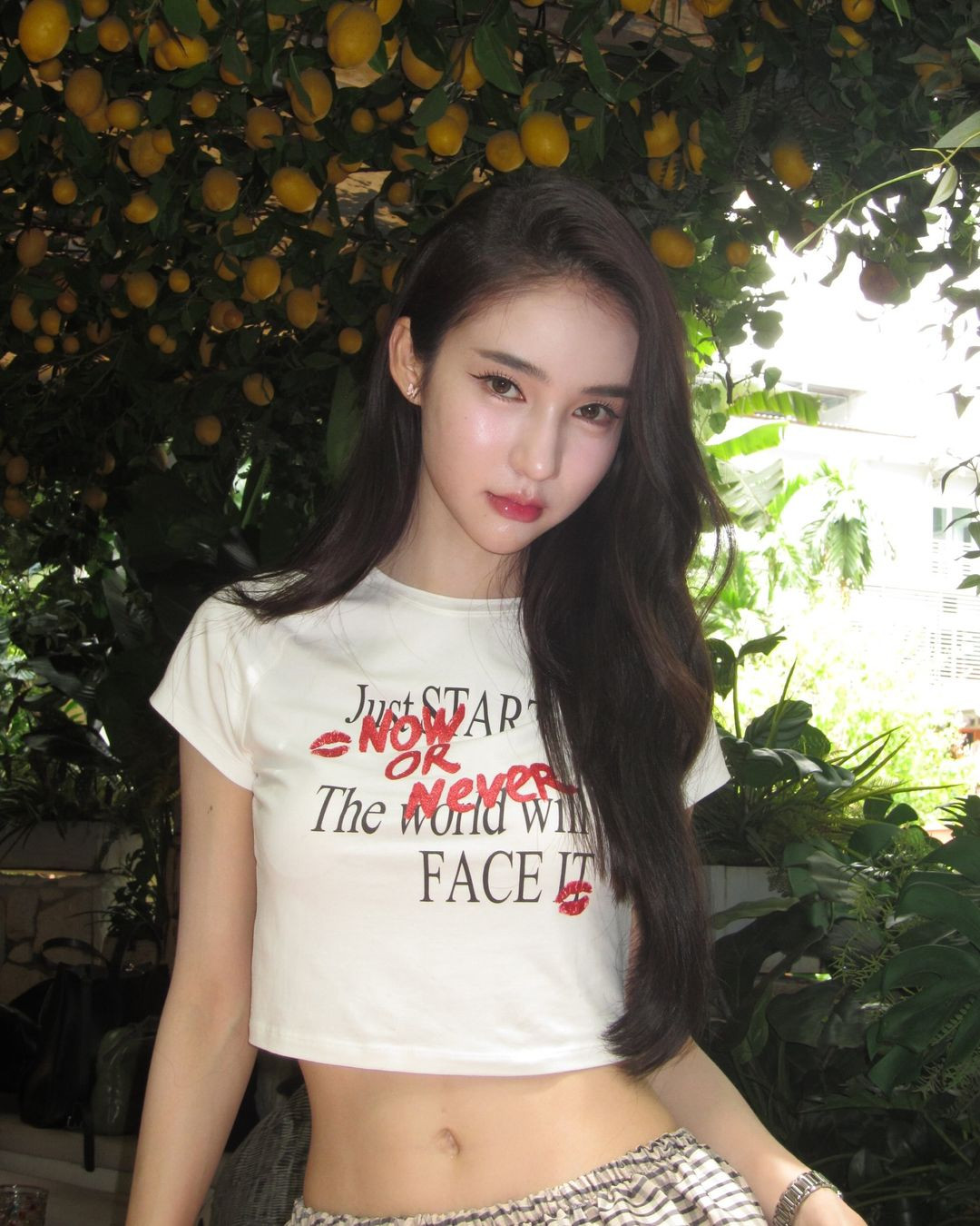 Trước khi trở thành hoa hậu chuyển giới, Yoshi từng hoạt động nghệ thuật và là hot girl trên mạng xã hội Thái Lan. Năm 2014, cô trở nên nổi tiếng nhờ thành công của series phim truyền hình Lovesick: The Series.