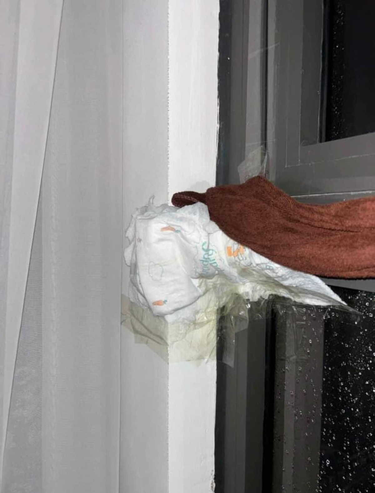 Có gì có thể thấm hút tốt hơn bỉm của con.