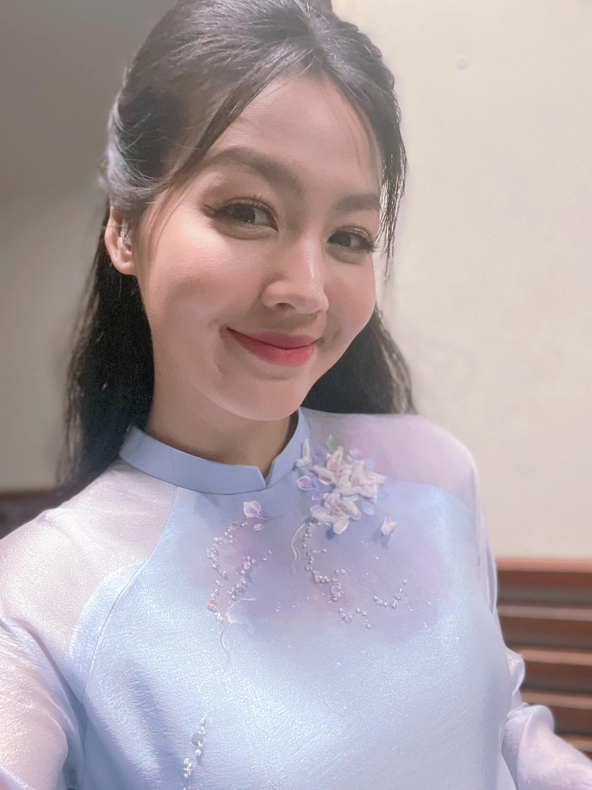 Hồng Nhung đã có hơn 10 năm gắn bó với VTV.