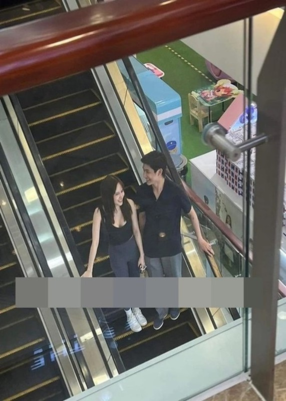 Thời gian qua, Matthis và Thiều Bảo Trâm thoải mái hơn trong việc bày tỏ tình cảm.