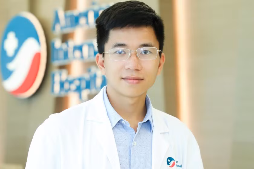 Nghĩa cử cao đẹp này của bác sĩ Trung khiến không ít người ngưỡng mộ và trân trọng.