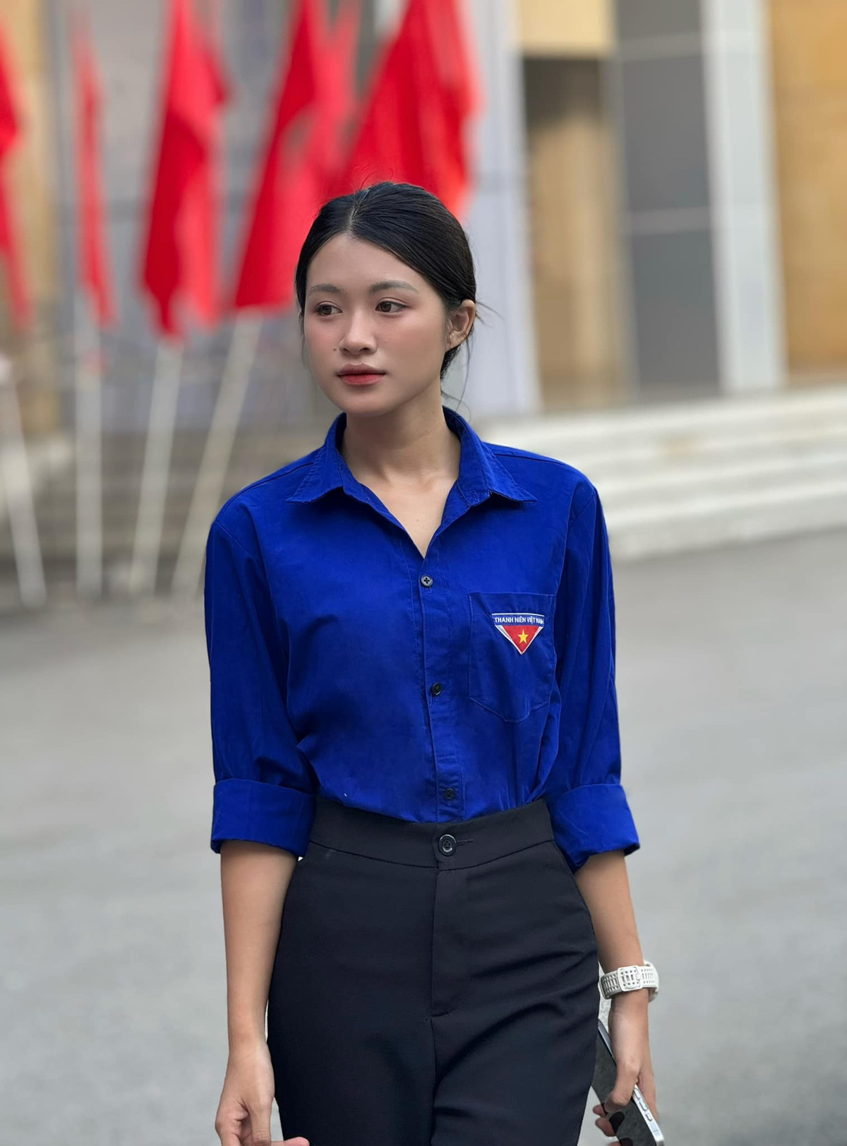 Trong Kỳ thi tốt nghiệp THPT năm 2021, Hiền đã xuất sắc đạt 26,5 điểm (tổ hợp môn khối C20). Trong 3 năm học vừa rồi, cô nàng không chỉ chăm chỉ học tập mà còn năng nổ trong các hoạt động đoàn đội.