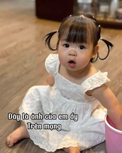 Cả 2 đón em bé đầu lòng vào năm 2023, đến nay, bé Titi đã được hơn 1 tuổi. (Ảnh: FB Đỗ Mỹ Linh)