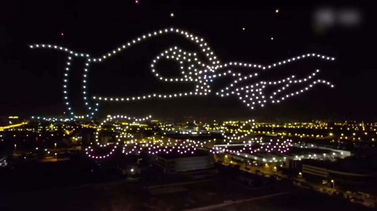 Màn cầu hôn đặc biệt này khiến không ít cô nàng phải vào "xin vía gấp".