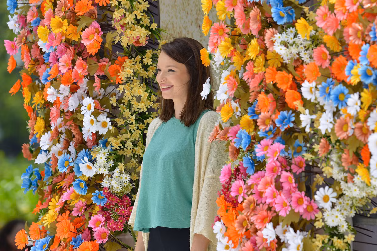 Không chỉ có du khách Việt mà rất nhiều "người bạn" đến từ các quốc gia khác nhau trên thế giới cũng hào hứng tham dự Festival Thu Hà Nội.