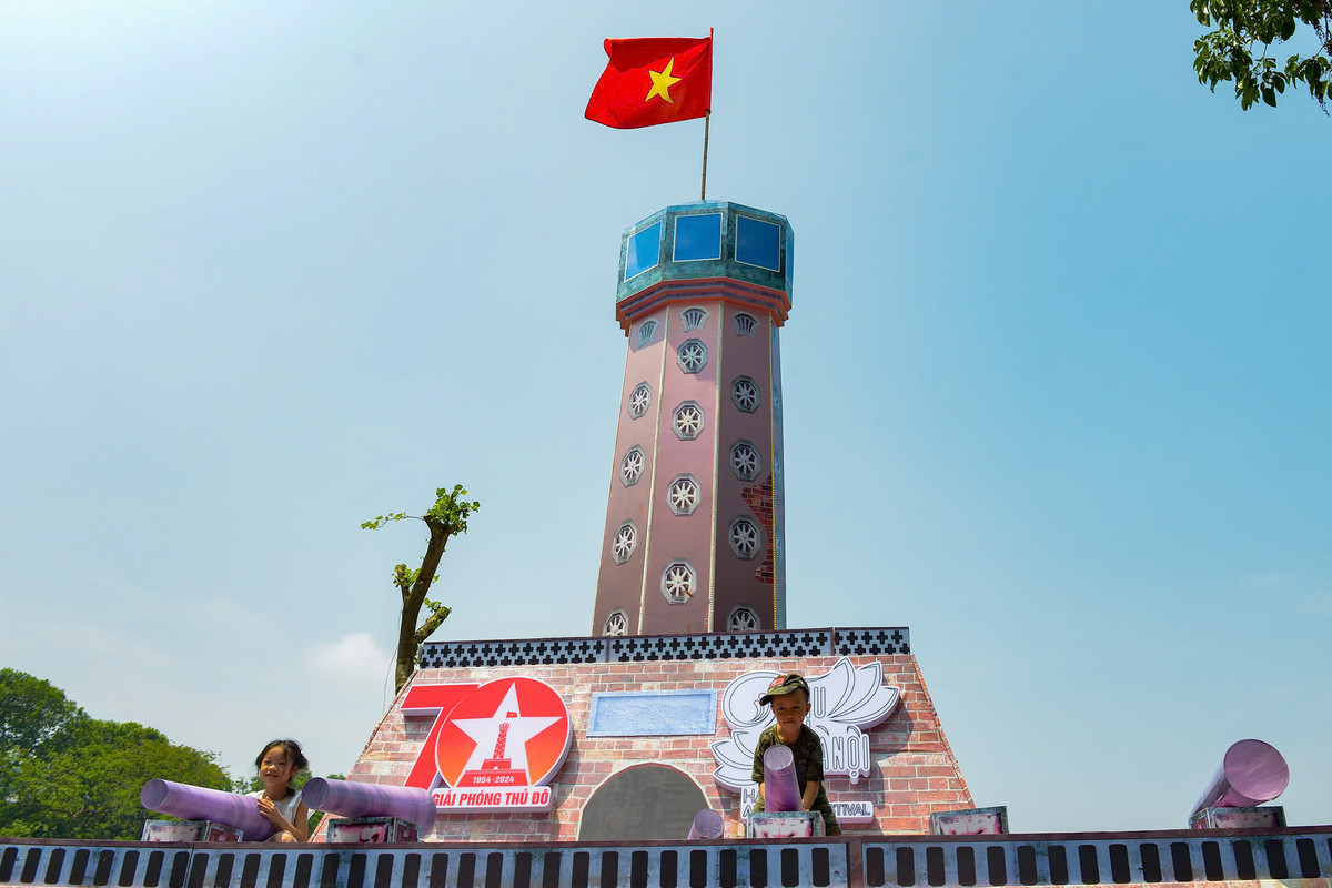 Với một lịch trình hoạt động phong phú và đa dạng, Festival Thu Hà Nội 2024 hứa hẹn sẽ để lại những ấn tượng tốt đẹp trong lòng những người tham gia.