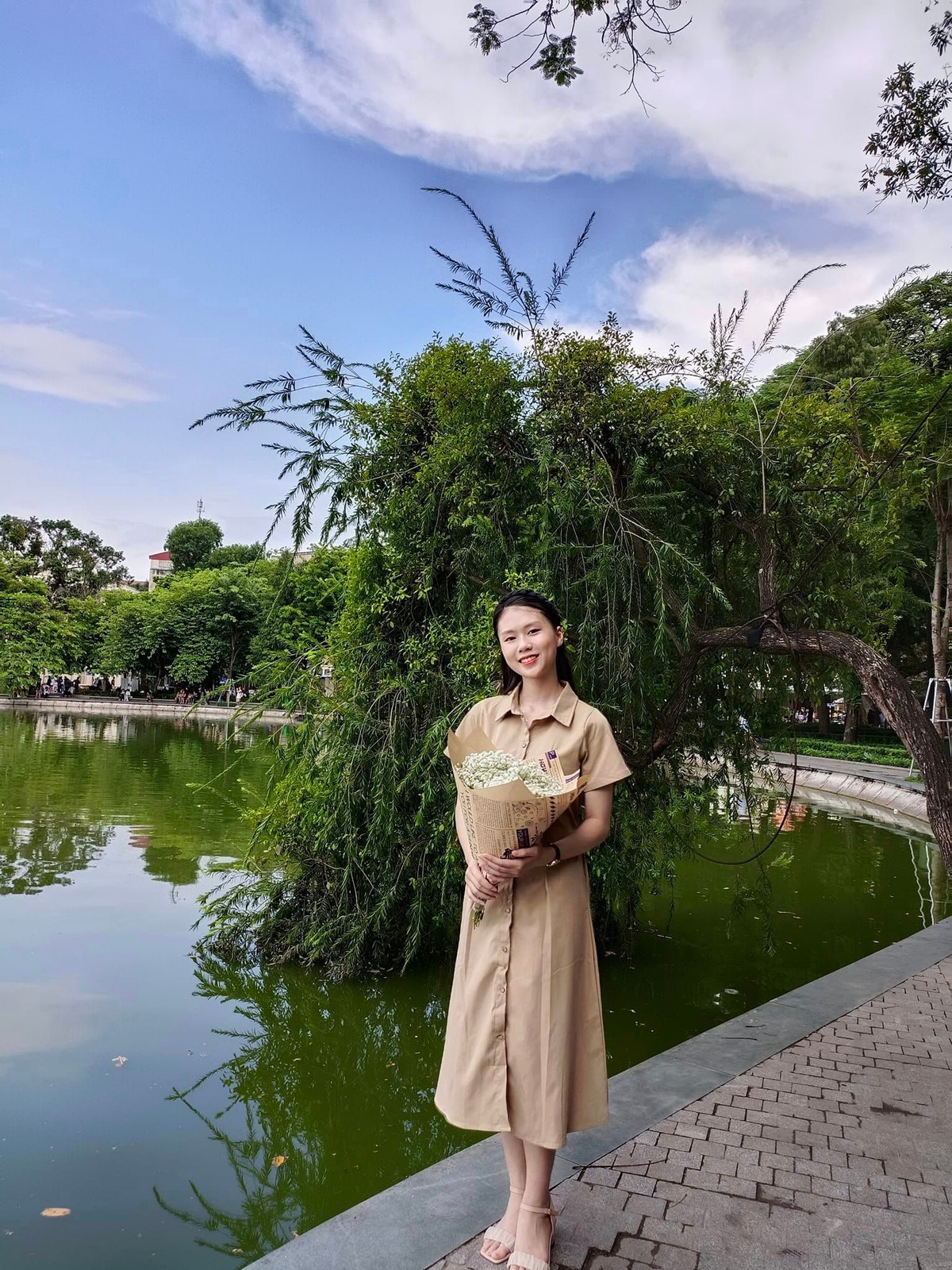 Chọn học chuyên ngành thường chỉ có nam giới theo đuổi, thế nhưng Kiều Trinh lại sở hữu sắc vóc mảnh mai, nhẹ nhàng, nữ tính.