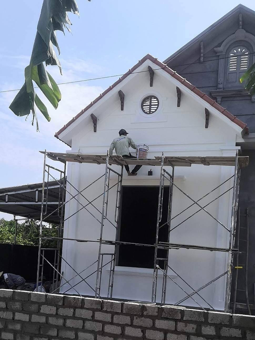 Hiện tại, cuộc sống ở quê của 2 vợ chồng Tiên đã dần đi vào ổn định. Nam có mức lương khởi điểm không bằng vợ, nhưng dần dần thông qua cả tiết kiệm và đầu tư, anh đã có thể xây lại nhà báo hiếu cho bố mẹ.