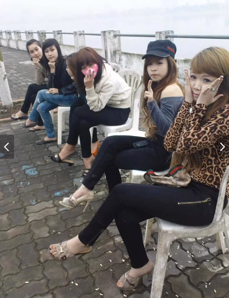 Thời "gà bông" của thế hệ 8X hay 9X có không ít xu hướng làm đẹp nổi lên. Trong đó, không thể kể thiếu tóc sư tử.