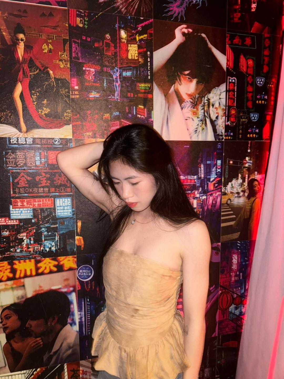 Năm 2023, "cơn lốc đường biên" tuyển nữ Việt Nam từng còn được Liên đoàn Bóng đá Thế giới (FIFA) chọn là 1 trong 6 ngôi sao trẻ châu Á đáng chú ý nhất World Cup nữ 2023.