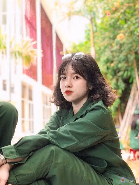 Nhan sac hot girl pho nui tung duoc menh danh nu than quan su