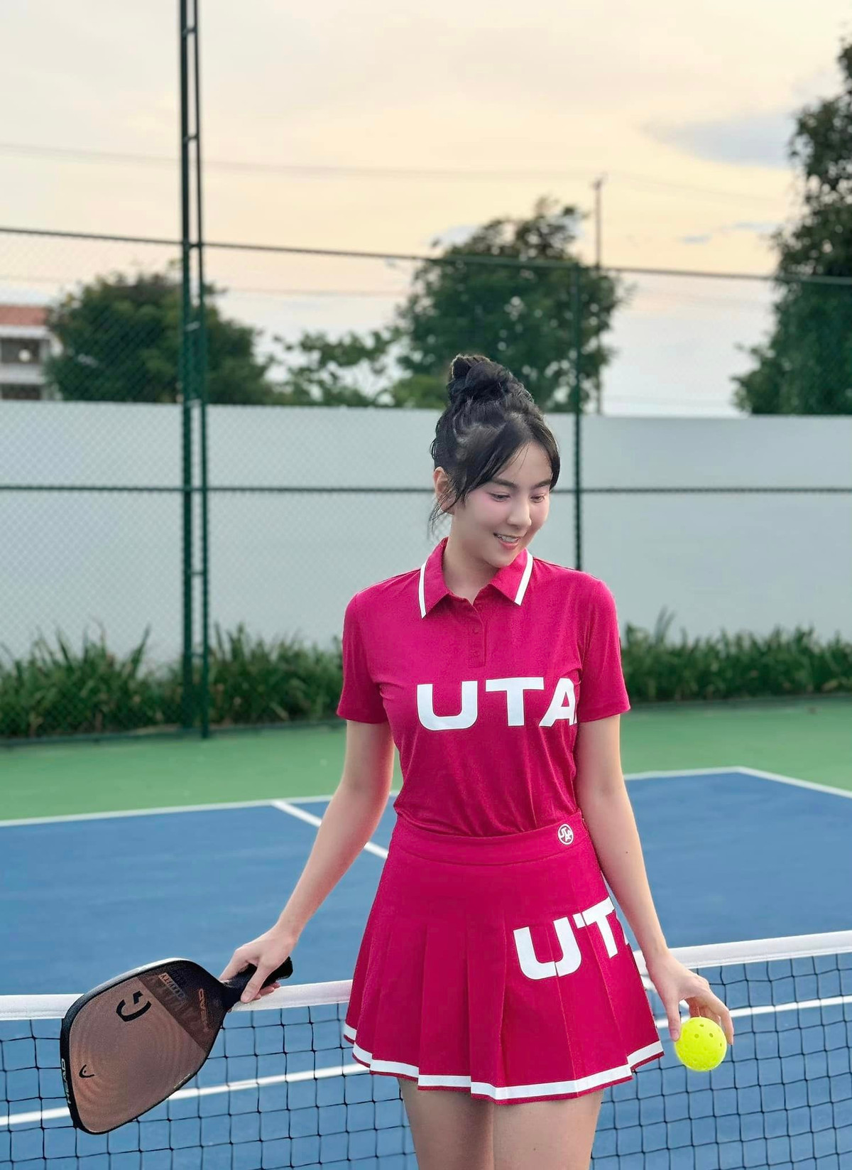 Sở hữu nhan sắc xinh đẹp không thua kém người mẫu, diễn viên, chiều cao 1m72 cùng hình thể chuẩn, Mai Ngọc từng nhận giải "MC xinh đẹp nhất VTV" khi tham gia cuộc thi "Vẻ đẹp VTV" năm 2016.