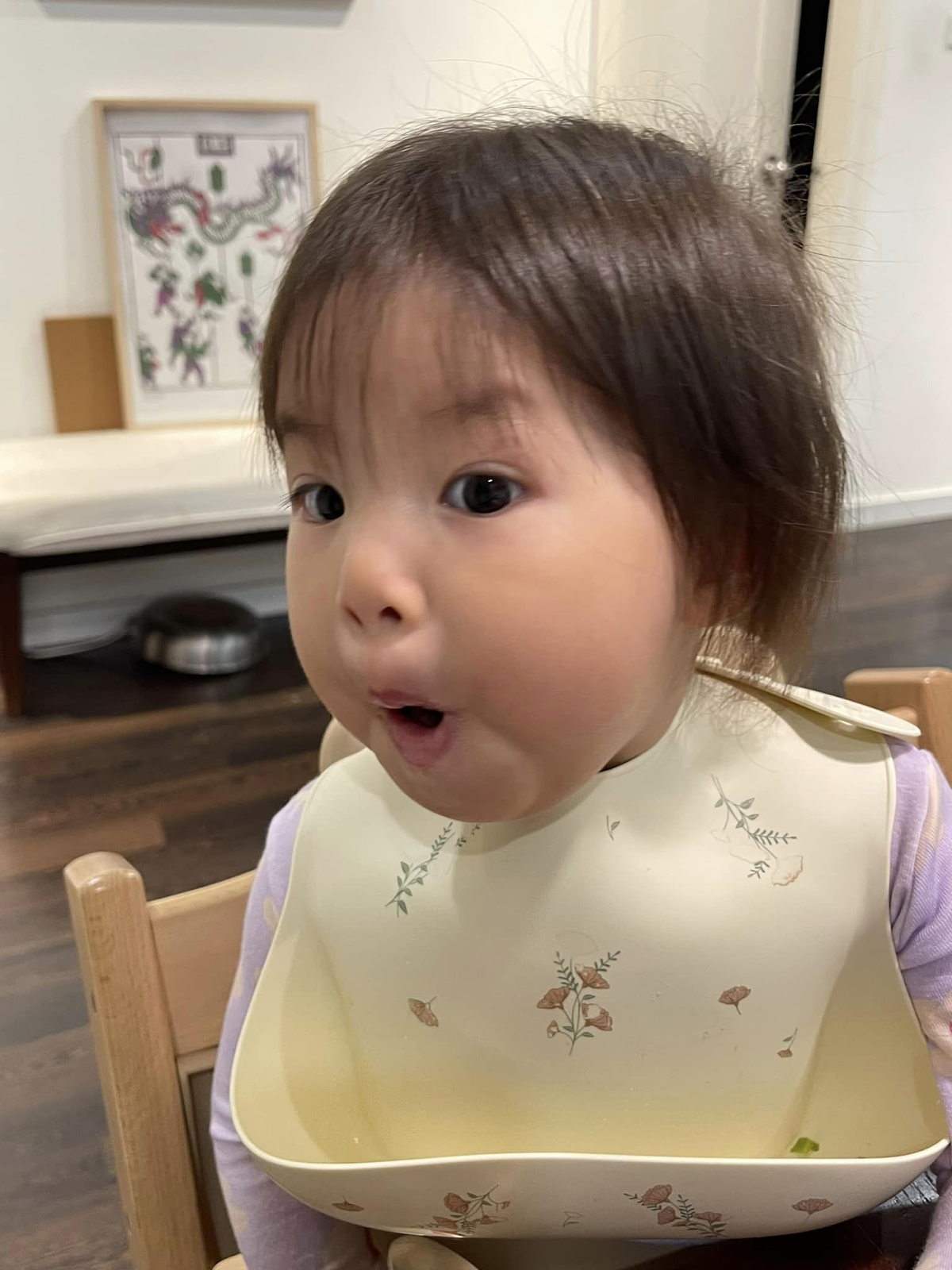 Pam được mệnh danh là "em bé quốc dân" khi mọi hành động nhỏ bé đáng yêu của cô bé này đều có thể viral mạnh mẽ.