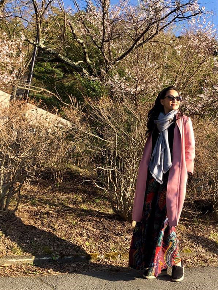 U60, Hồng Đào ăn nhạt hơn, ít thịt, nhiều rau và thường xuyên sử dụng các loại ngũ cốc. Cô kiêng ăn ngọt, nói không với chè, kẹo, các loại nước uống có gas…