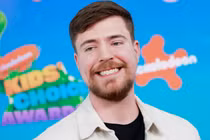 Chân dung youtuber trở thành tỷ phú tự thân trẻ nhất thế giới 