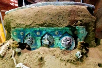 Hé lộ cỗ xe ngựa nghi lễ kỳ bí tại thành Pompeii cổ đại