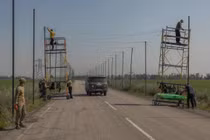 Choáng ngợp trước hệ thống lưới chống UAV bủa vây Kharkov