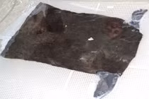 Áo len 1.700 năm tuổi bất ngờ trồi lên, bí mật cổ xưa hé lộ