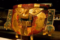 Giật thót mình thấy thứ trong lăng mộ bác sĩ phẫu thuật 1.000 tuổi 