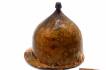 Tận mục chiếc mũ sắt La Mã quý hiếm 