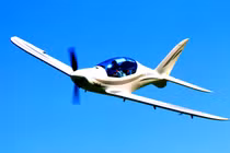 Ukraine nhận máy bay SHARK chuyên chống UAV Nga 