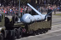 Serbia gây sốc với dàn vũ khí khủng trong buổi duyệt binh lịch sử